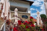 Το κτήριο όπου στεγάζεται  το ξενοδοχείο