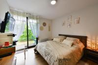 Łóżko lub łóżka w pokoju w obiekcie Chambres et Table d'hotes du calvaire