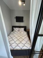 Posteľ alebo postele v izbe v ubytovaní Nieborowska Loft - stylish apartment