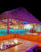 La alberca dentro o cerca de Glunz Ocean Beach Hotel and Resort