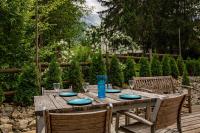 Vonkajšia záhrada v ubytovaní Chalet des Favrands