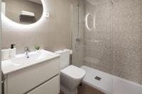 Kúpeľňa v ubytovaní Residencial Celere Playa Niza