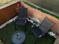 A garden outside La dolce Frascati Home