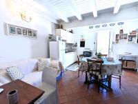 A kitchen or kitchenette at La Casa Delle Fate