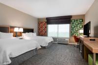 Hampton Inn & Suites West Melbourne-Palm Bay Roadにあるベッド