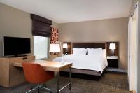 Hampton Inn & Suites West Melbourne-Palm Bay Roadにあるベッド