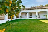Vonkajšia záhrada v ubytovaní La Villa Deluxe une propriété d'Exception sur les hauteurs d'Ajaccio
