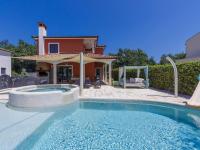 Bazén v ubytovaní Holiday Home Villa Amaii by Interhome alebo v jeho blízkosti