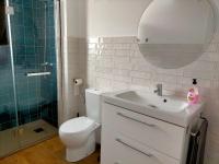Kúpeľňa v ubytovaní Apartamentos Cala San Pedro