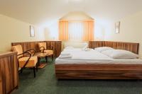 Postel nebo postele na pokoji v ubytování Hotel Studanka