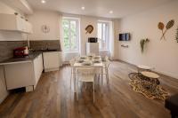 Kuchnia lub aneks kuchenny w obiekcie LD-Location Hôtel