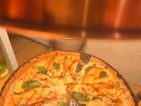 ホテルの敷地内または近くでの食事または食べ物