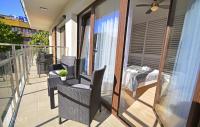 Balkon lub taras w obiekcie Sunset Apartments - Kormoran - Plaża 300m