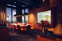 Nhà hàng/khu ăn uống khác tại Vindlys Luxury Penthouse Apartment