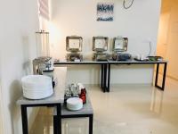 Kuchyň nebo kuchyňský kout v ubytování Apartel by Aarin - Oragadam