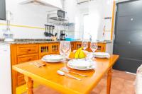 Kuchyňa alebo kuchynka v ubytovaní Casa Marinero - Patio Andaluz