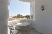 Balkón alebo terasa v ubytovaní Lovely 2 bed apt overlooking golf