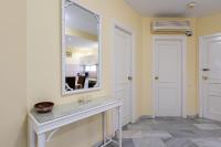 Plán poschodí v ubytovaní Lovely 2 bed apt overlooking golf