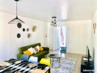 Plán poschodí v ubytovaní LE DUPLEX ESTHER WIFI PARKING GRATUIT TOUTE LA RUE Pour 5 PERSONNES