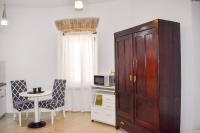 Kuchyňa alebo kuchynka v ubytovaní Apartmani Amra