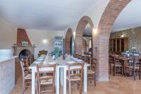 Restaurace v ubytování Villa Montepescini