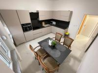 Kuchyňa alebo kuchynka v ubytovaní Luxury Apartment Dalia Rijeka