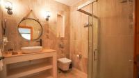 Koupelna v ubytování Datça Dirik Surf Beach Hotel