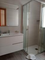 A bathroom at PR La Paz