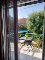 A balcony or terrace at Κηπούπολη Kepoupolis Apartment