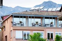 Nespecifikovaný výhled na hory nebo výhled na hory při pohledu z hotelu