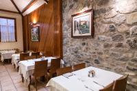 Restaurace v ubytování Hotel Ca L'amagat