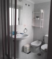 A bathroom at PR La Paz