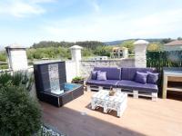 Balkón alebo terasa v ubytovaní Chalet de diseño moderno en Sanxenxo