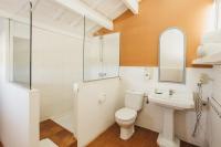 A bathroom at Agroturismo Son Triay