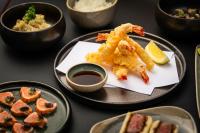 Jídlo v hotelu nebo okolí