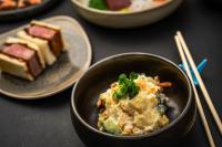 Jídlo v hotelu nebo okolí