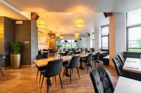 Reštaurácia alebo iné gastronomické zariadenie v ubytovaní Hotel Diament Ustroń