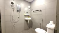 A Place Like Home Landed House Kuala Lumpurにあるバスルーム