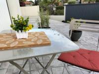Plán poschodí v ubytovaní "Les Bambous" studio cosy climatisé au calme de 37 m2 parking gratuit à Argelès sur mer