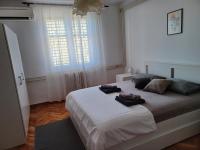 Posteľ alebo postele v izbe v ubytovaní Apartment Adriatic Sea View Zoe