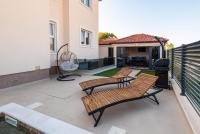 Patio alebo iná vonkajšia časť ubytovania Villa G&N