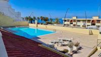 Bazén v ubytování Los Cristianos - San Telmo piscina y vistas mar 1 nebo v jeho okolí