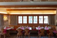 Khu vực ghế ngồi tại Hotel Madrisajoch