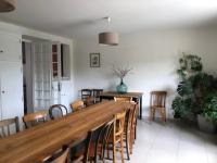 Posedenie v ubytovaní Villa Le Printemps, maison 15 pers avec piscine
