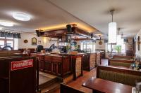 Lounge nebo bar v ubytování Hotel Zlatá Hvězda
