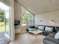 TV a/nebo společenská místnost v ubytování Holiday Home Hagbard - 2-6km from the sea by Interhome