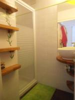 Vonios kambarys apgyvendinimo &#x12F;staigoje Appartement climatis&eacute; Port Camargue