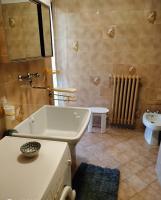 Koupelna v ubytování B&B "Madama Granèt"