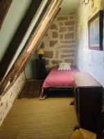 Posteľ alebo postele v izbe v ubytovaní Castle in the beautiful French countryside with all modern comfort