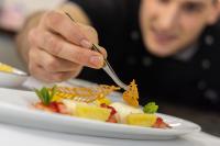 Jídlo v hotelu nebo okolí